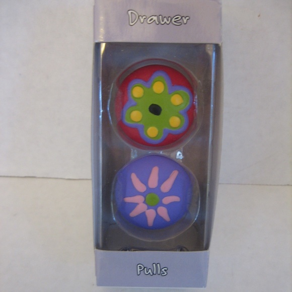 Fiesta Girl Floral Drawer Pull/Hook Set of 2 NWIB - Picture 1 of 5